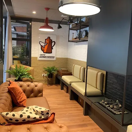 Cazam Paris Ouen Апарт-отель